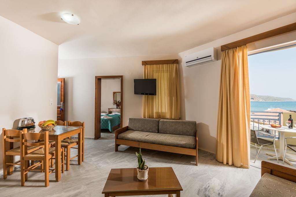 פלטניאס Rania Hotel Apartments מראה חיצוני תמונה